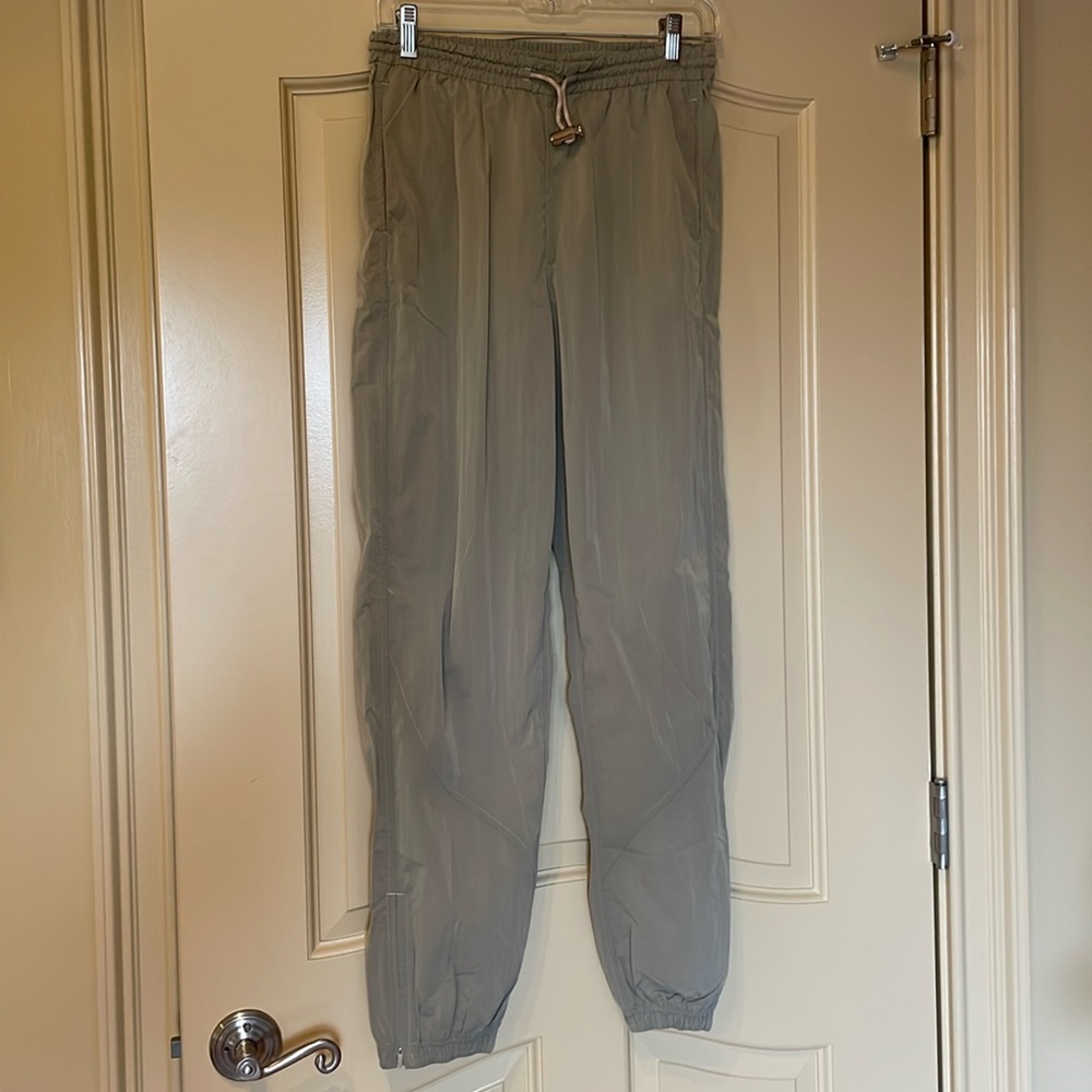 Lululemon Evergreen Track pants